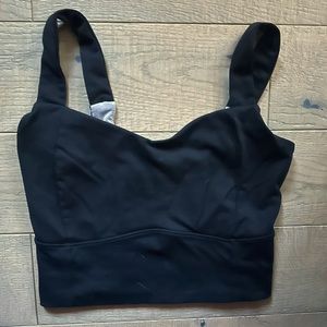 Born Primitive Extend Black Sports Bra Crop Workout Tank top. Size Small